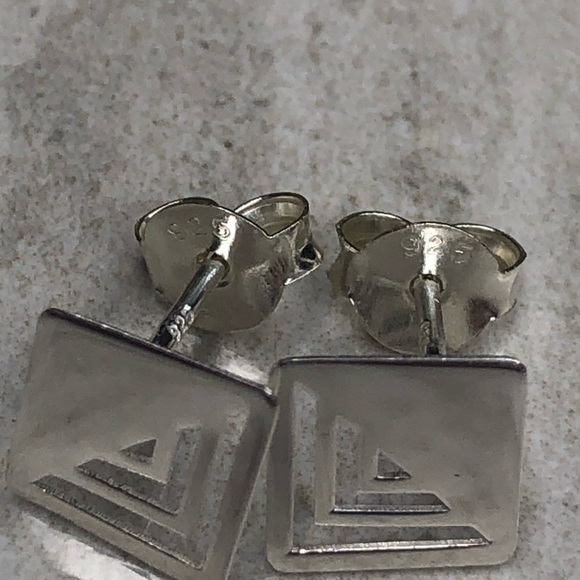 925 Sterling Silver Geometric Square Earrings - Picture 4 of 16